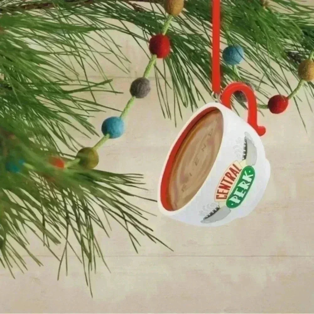 Hallmark Christmas FRIENDS‎ Central Perk Ornament